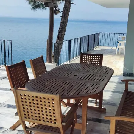 Sea Rock House 別荘 ヴォロス