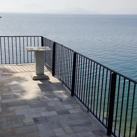 Sea Rock House Volos